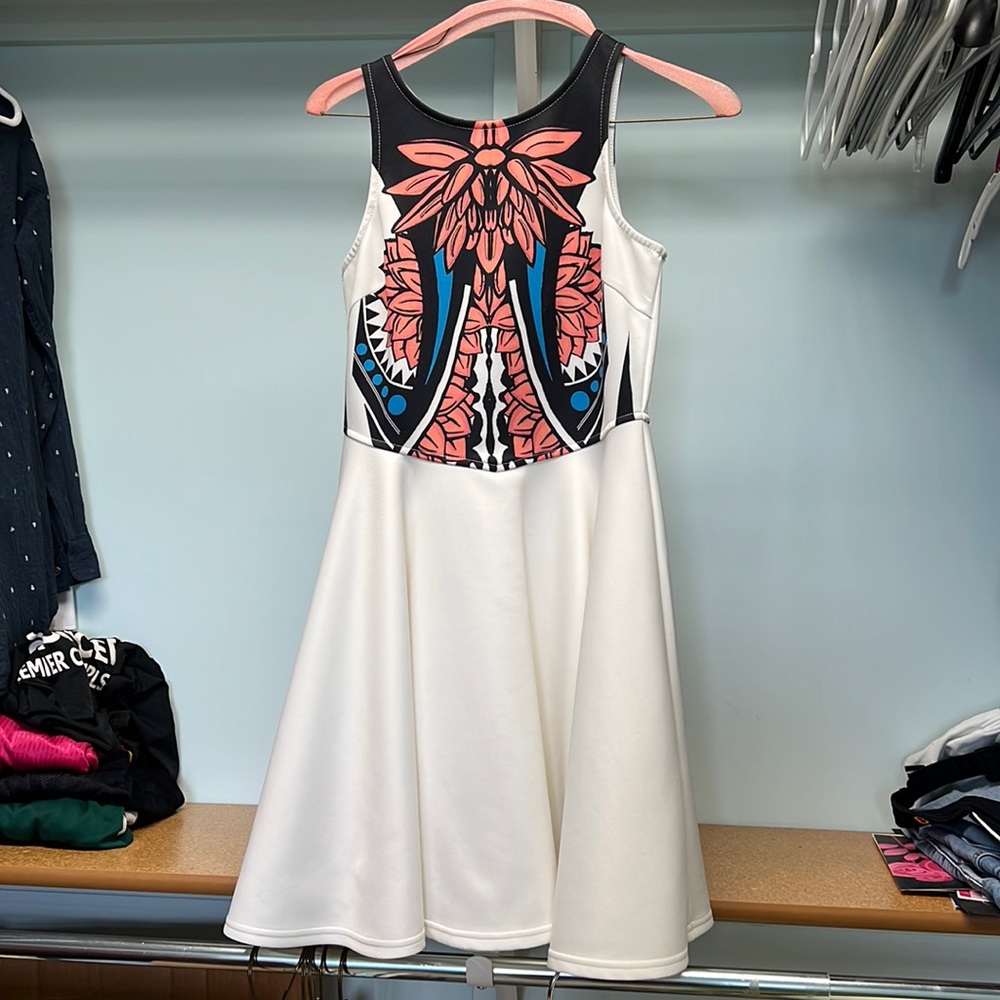 Gorgeous formal dress